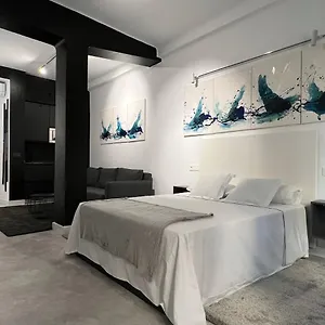 Darsena Modern Y Luxury , Málaga España
